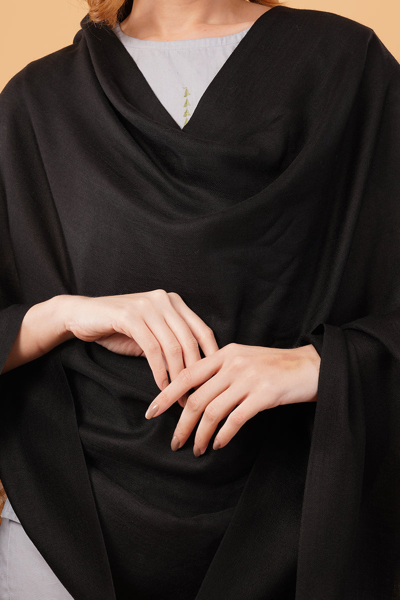 Zari border stole black