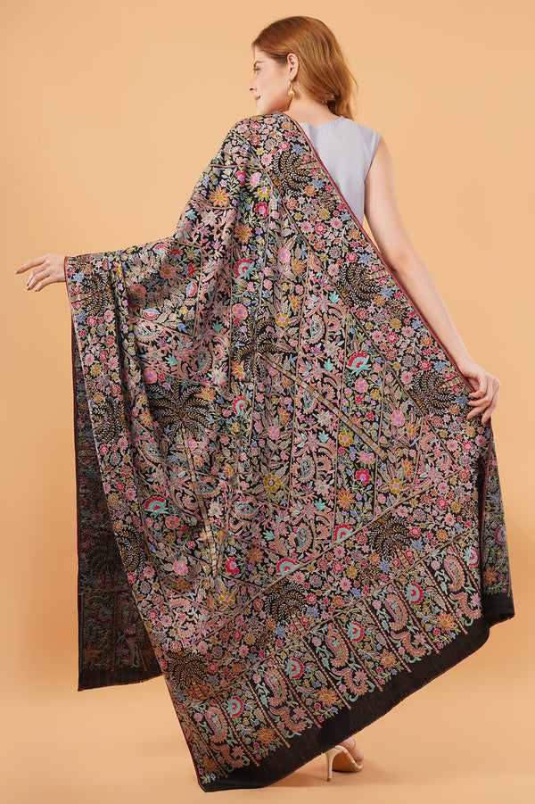 Palm art silk embroidery shawl