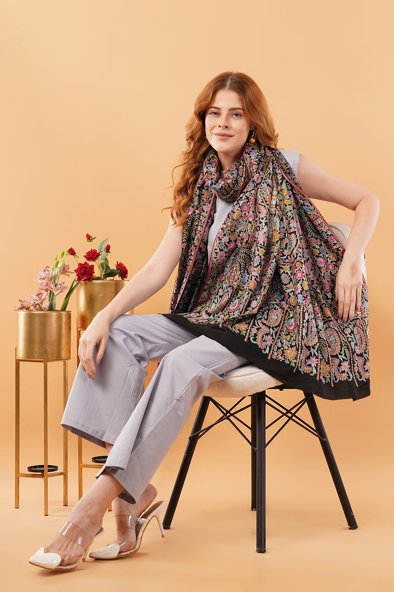 Palm art silk embroidery shawl