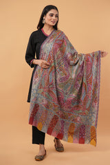 Kalamkari shawl with zari
