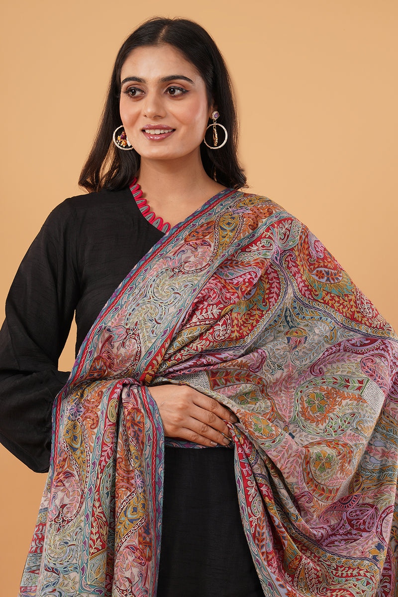 Kalamkari shawl with zari