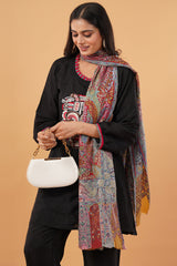 Kalamkari shawl with zari