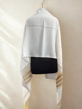 Stole with zari border